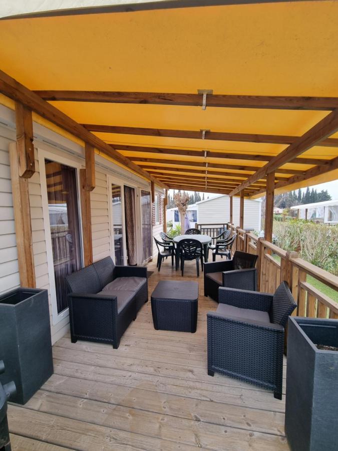 Mobilhome L'Esterel Du Montourey Frejus Bagian luar foto
