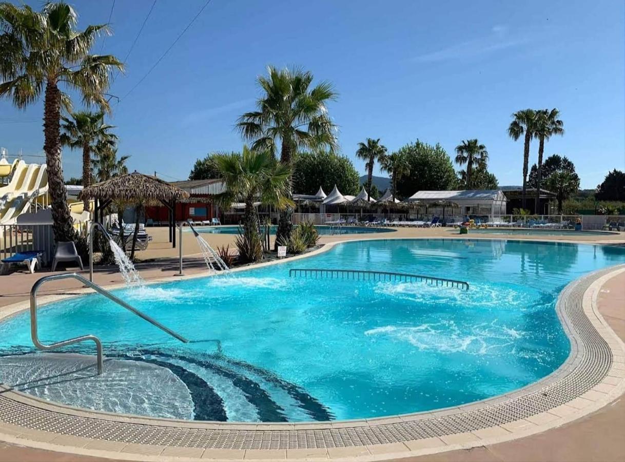 Mobilhome L'Esterel Du Montourey Frejus Bagian luar foto